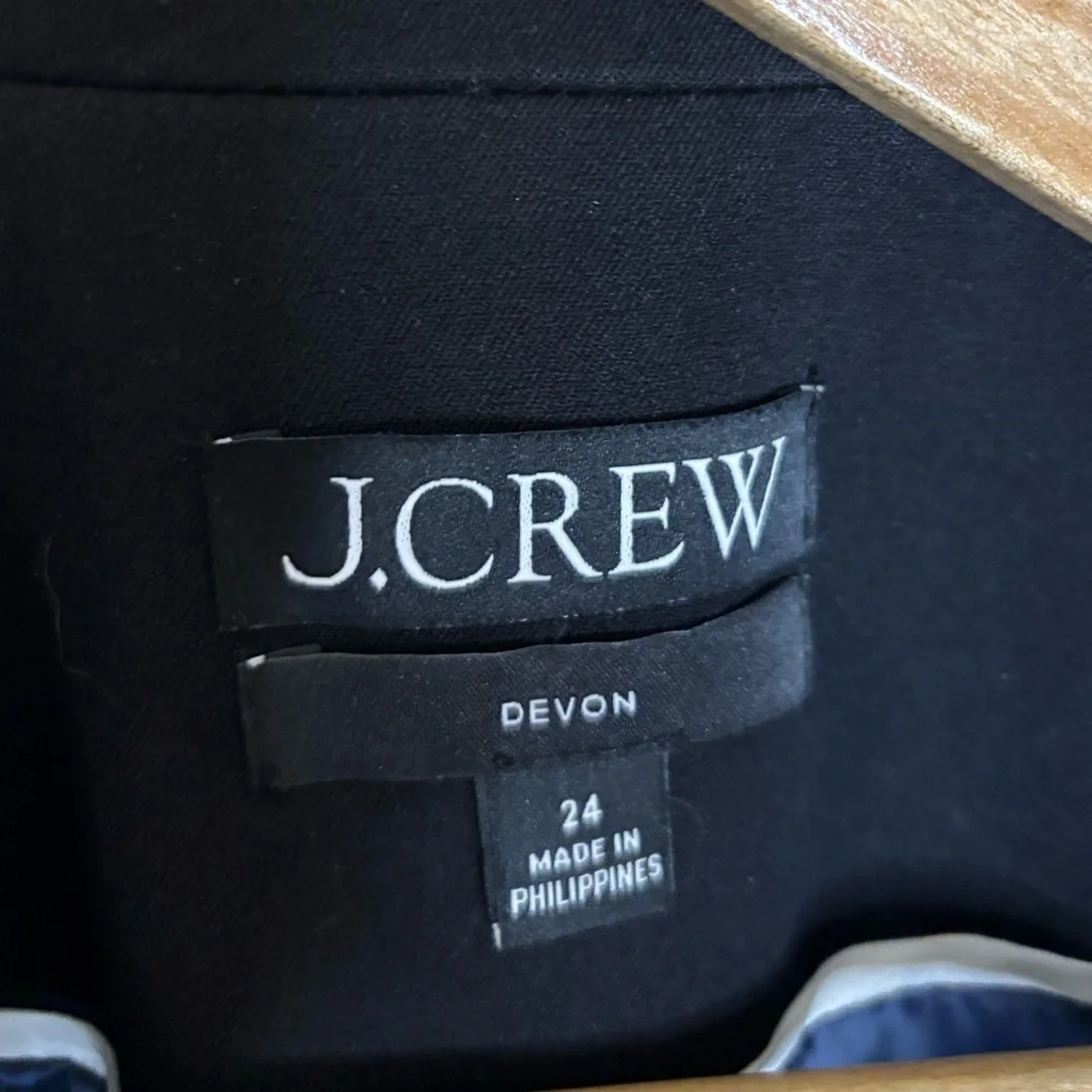 NWOT J. Crew Devon blazer in bi-stretch cotton blend